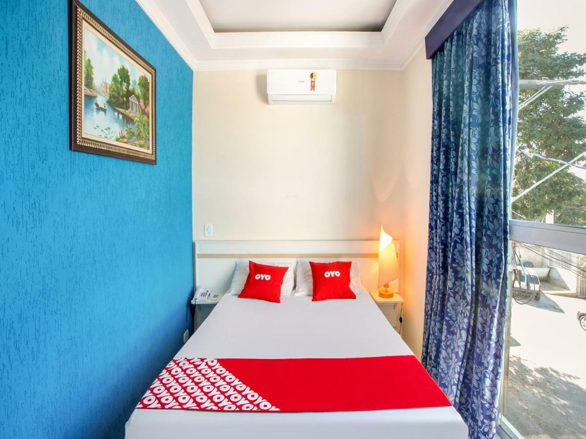 Oyo Hotel Dayse Santana de Parnaíba Extérieur photo