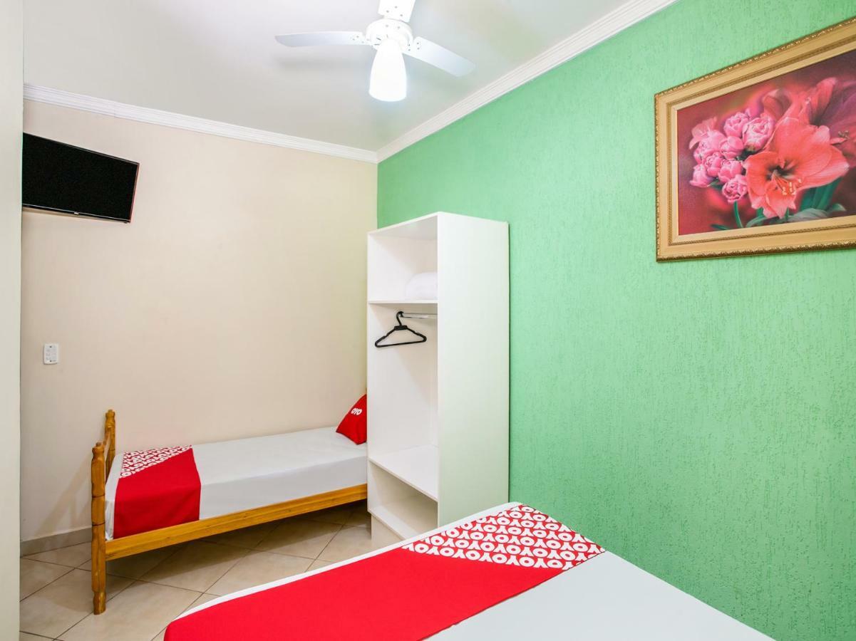 Oyo Hotel Dayse Santana de Parnaíba Extérieur photo